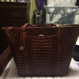 Annika-pecan Melbourne